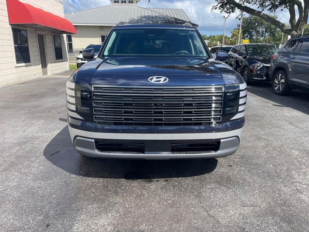 Used 2026 Hyundai Palisade Limited AWD/4WD image 9