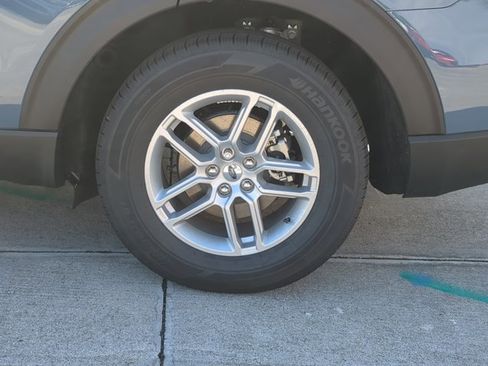 New 2026 Ford Explorer Active w/ Active Comfort Package image 10