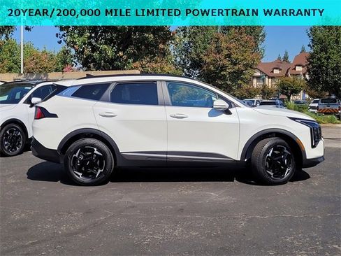 New 2026 Kia Sportage EX w/ EX Panoramic Sunroof Package image 3