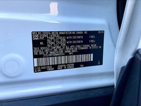 Used 2024 Toyota RAV4 Adventure image 35