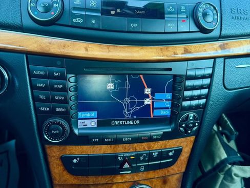 Used 2008 Mercedes-Benz E 350 4MATIC Wagon image 31