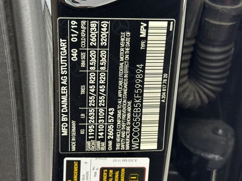Used 2019 Mercedes-Benz GLC 350e 4MATIC image 19
