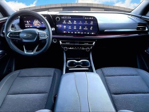 Certified 2024 Chevrolet Traverse Z71 image 15