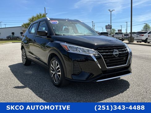 Used 2024 Nissan Kicks SV image 7
