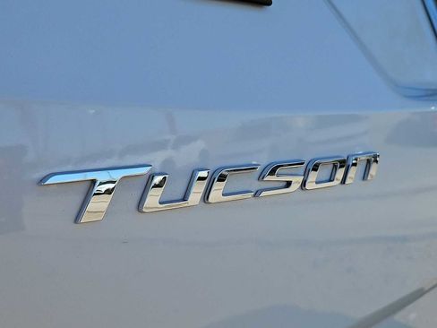 Used 2024 Hyundai Tucson Limited image 13