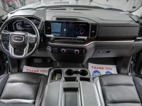 Used 2025 GMC Sierra 1500 SLT image 21