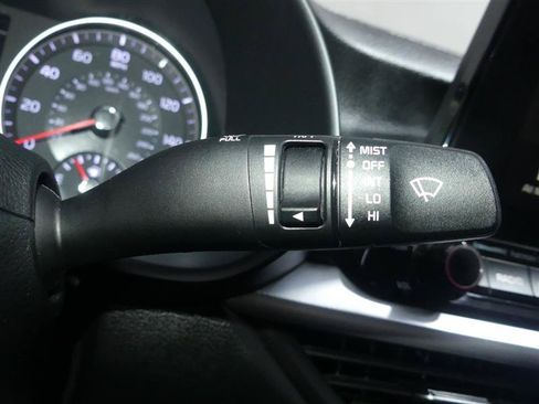 Used 2021 Kia Forte GT w/ GT2 Package FWD image 35