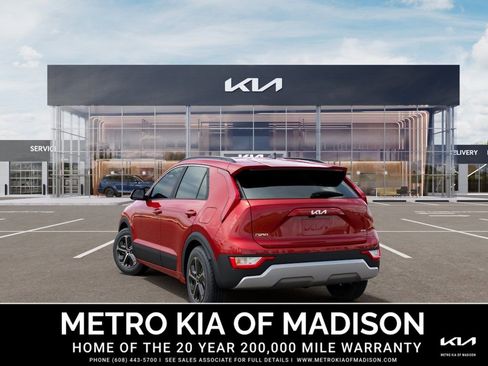 New 2026 Kia Niro EX FWD image 4
