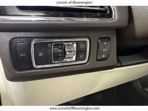 Used 2023 Lincoln Navigator L Black Label AWD/4WD image 36