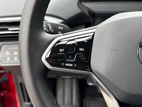 Used 2023 Volkswagen ID.4 Pro S AWD/4WD image 15