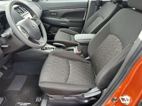 Used 2025 Mitsubishi Outlander Sport ES AWD/4WD image 10