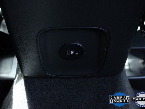 Used 2024 Ford Escape ST-Line w/ Cold Weather Package image 19