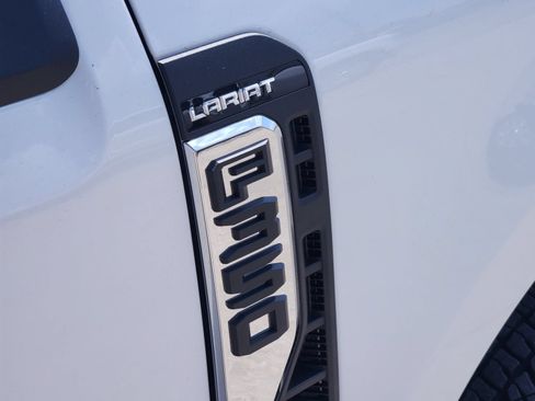 New 2026 Ford F350 Lariat w/ Lariat Ultimate Package AWD/4WD image 12