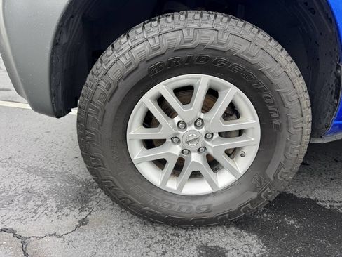 Used 2015 Nissan Xterra X image 21