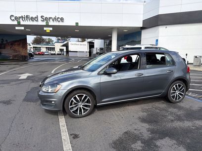 Used 2015 Volkswagen Golf SE