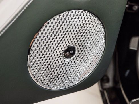 Used 2021 Bentley Continental GT image 28