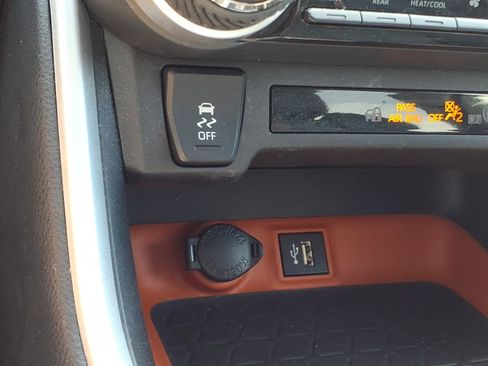 Used 2024 Toyota RAV4 Adventure AWD/4WD image 16