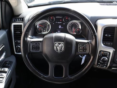 Used 2018 RAM 1500 Big Horn image 16