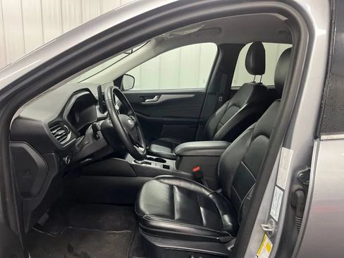 Used 2024 Ford Escape Platinum AWD/4WD image 18