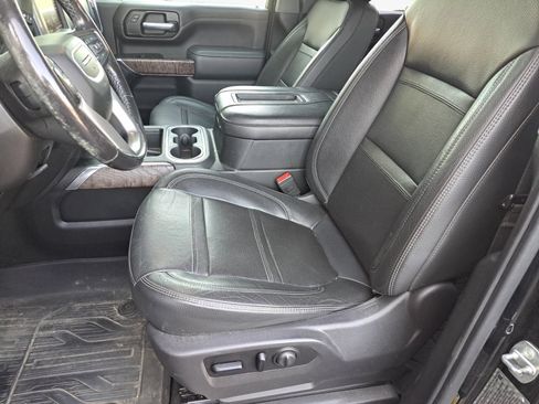 Used 2020 GMC Sierra 2500 Denali w/ Denali Ultimate Package AWD/4WD image 4