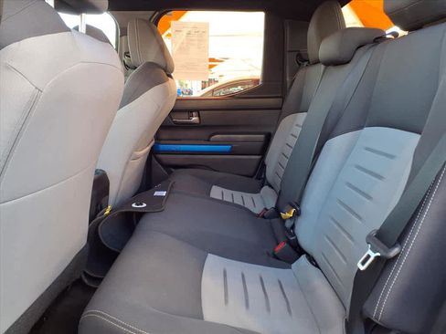 Certified 2025 Toyota Tacoma TRD Off-Road image 21