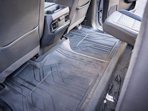 Used 2024 Chevrolet Silverado 1500 ZR2 w/ Technology Package image 34