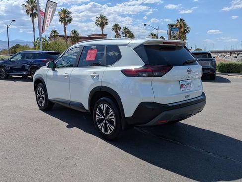 Certified 2023 Nissan Rogue SV w/ SV Premium B Package FWD image 9