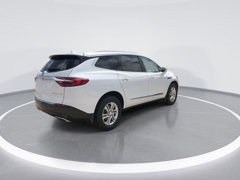 Used 2019 Buick Enclave Essence FWD image 8