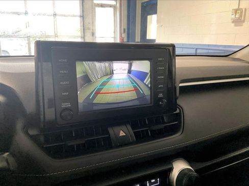 Used 2019 Toyota RAV4 LE w/ All Weather Liner Package AWD/4WD image 19