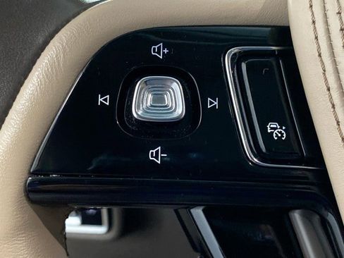 Certified 2023 Lincoln Aviator Reserve w/ Equipment Group 201A image 21