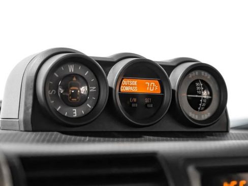 Used 2011 Toyota FJ Cruiser 4WD w/ Upgrade Pkg image 28