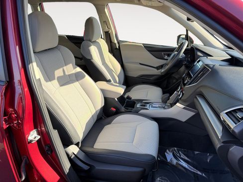 Used 2023 Subaru Forester Premium image 19
