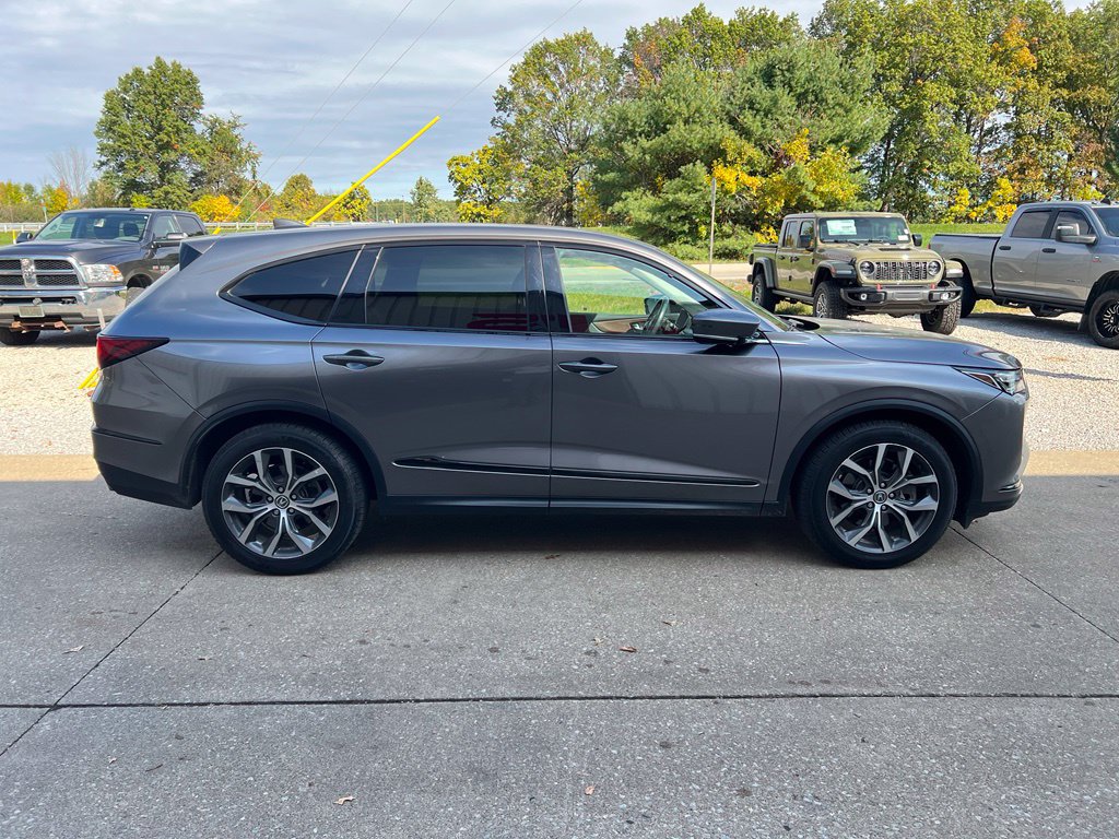 Used 2022 Acura MDX w/ Technology Package AWD/4WD image 4