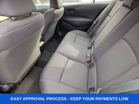 Used 2025 Toyota Corolla LE FWD image 20
