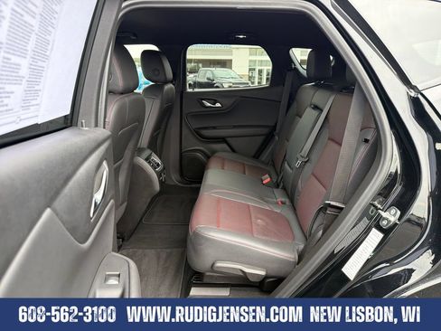 Used 2025 Chevrolet Blazer RS AWD/4WD image 23