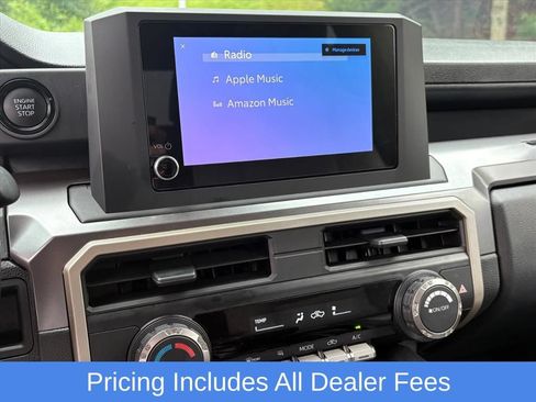 Used 2025 Toyota Tacoma SR5 AWD/4WD image 13