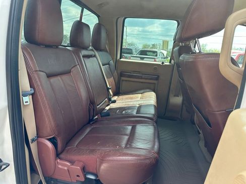 Used 2011 Ford F250 King Ranch w/ King Ranch w/Chrome Pkg image 32