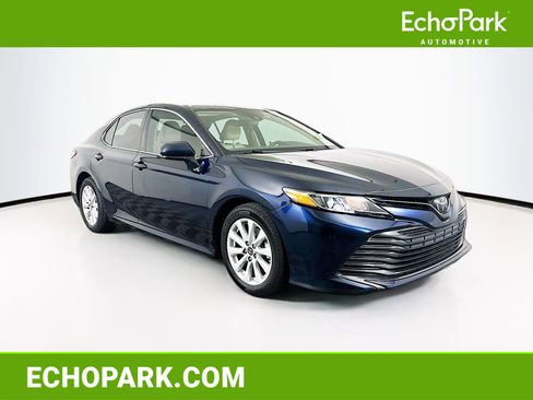Used 2020 Toyota Camry LE w/ Carpet Mat Package FWD image 1