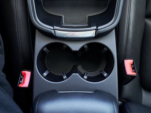 Used 2024 Porsche Macan image 50