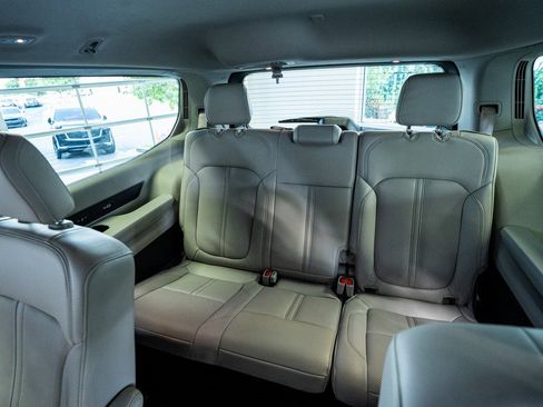 Used 2023 Jeep Wagoneer Series III w/ Preferred Equipment Group image 61