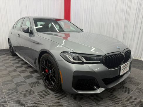 Used 2023 BMW 530i xDrive w/ M Sport Package AWD/4WD image 2