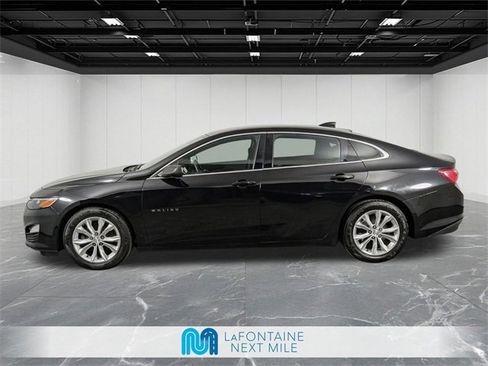 Used 2019 Chevrolet Malibu LT image 2