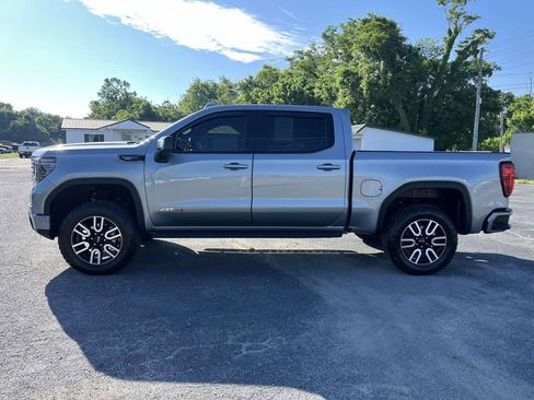 Used 2025 GMC Sierra 1500 AT4 w/ AT4 Premium Package AWD/4WD image 7