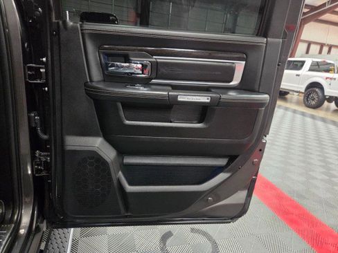 Used 2017 RAM 3500 Laramie Longhorn image 37