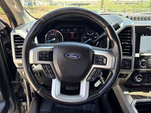 Used 2019 Ford F250 Lariat w/ Lariat Value Package AWD/4WD image 23