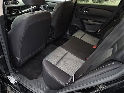 Certified 2024 Nissan Rogue SV image 23