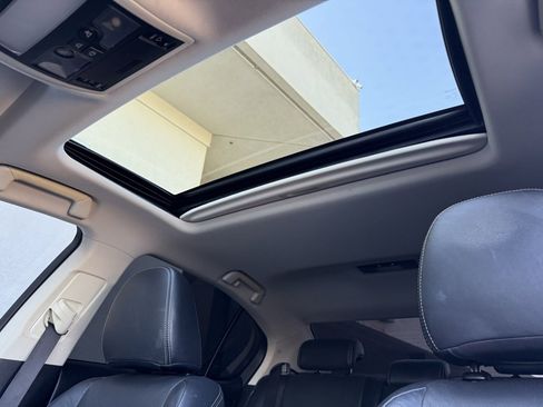 Used 2016 Lexus GS 350 image 2