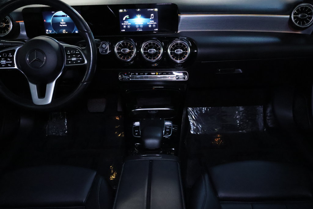 Used 2019 Mercedes-Benz A 220 4MATIC image 17