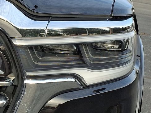 Certified 2025 RAM 1500 Limited image 8