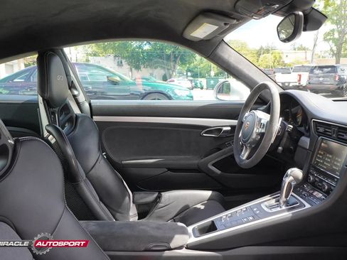 Used 2015 Porsche 911 GT3 RWD image 28